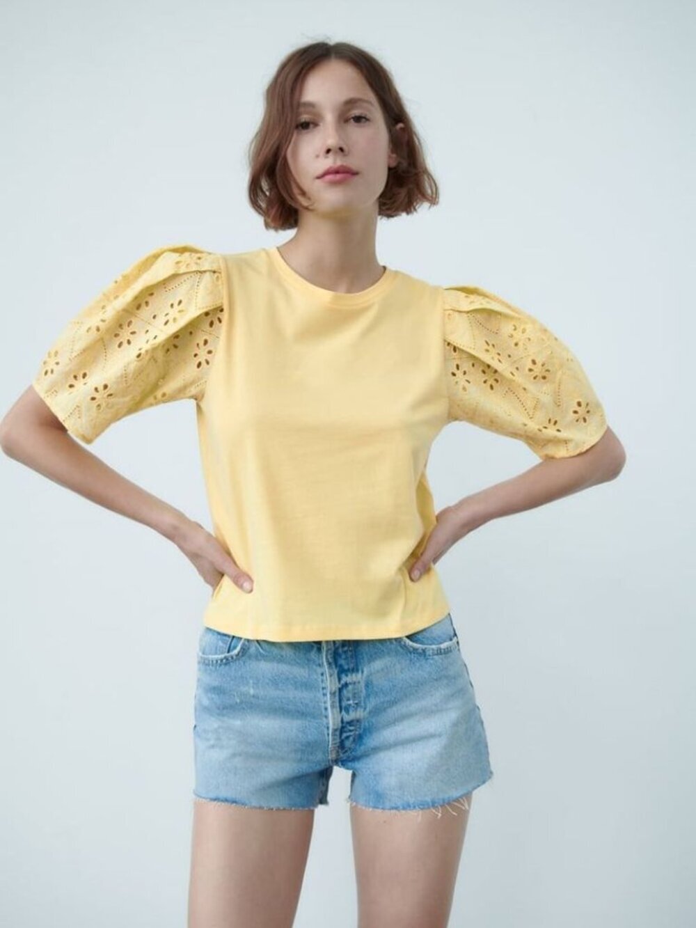 NWOT Zara Contrast Top T-Shirt Light - Yellow Size L